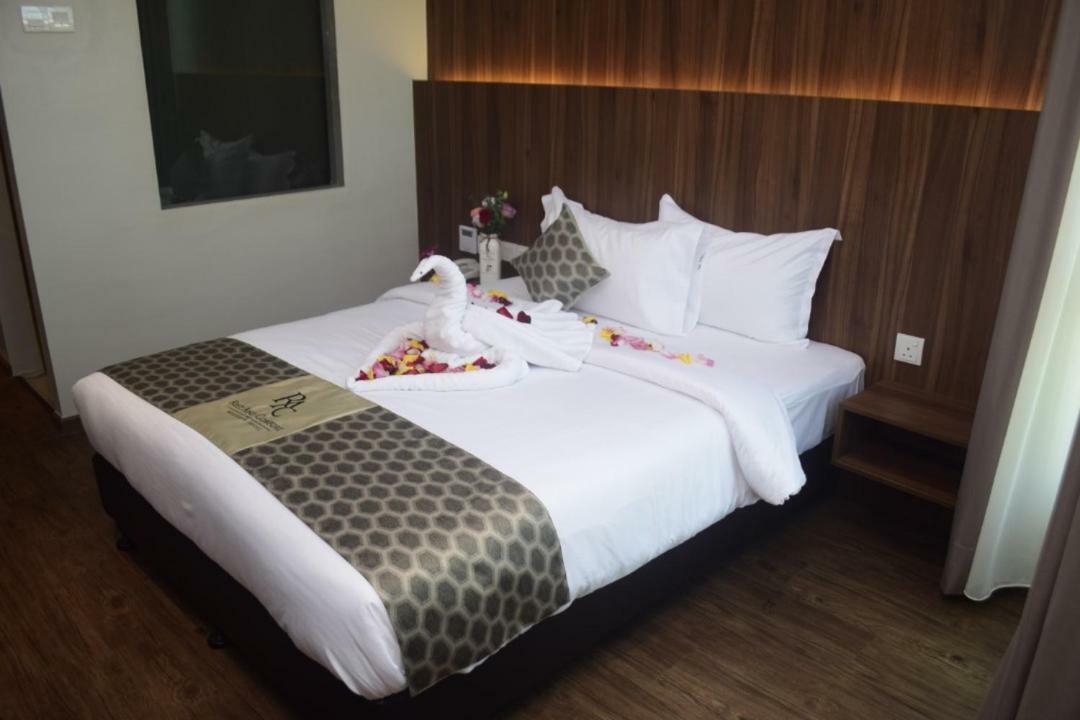 Rest And Comfort Boutique Hotel Kuala Terengganu Exterior foto
