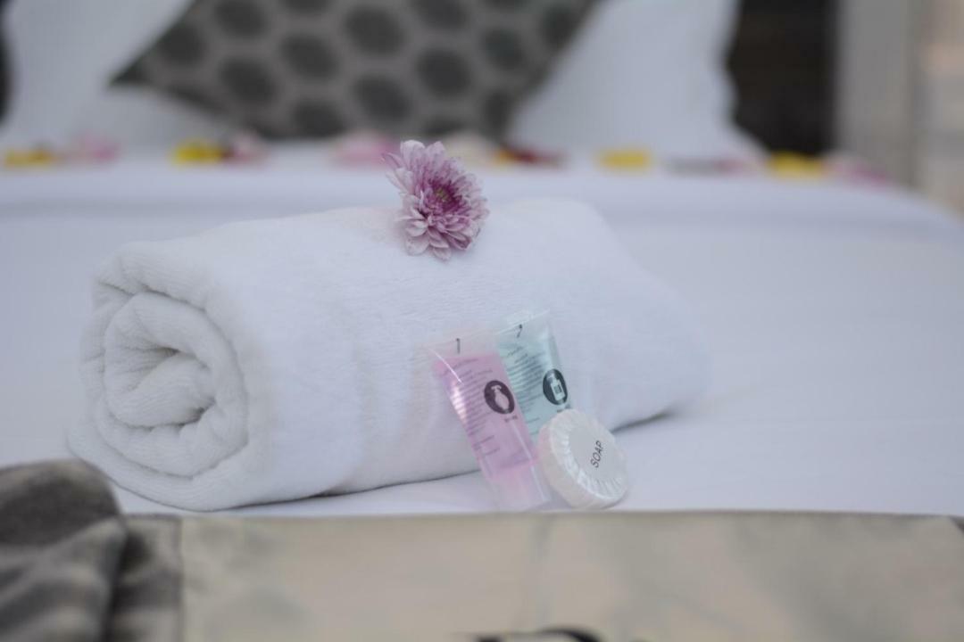 Rest And Comfort Boutique Hotel Kuala Terengganu Exterior foto